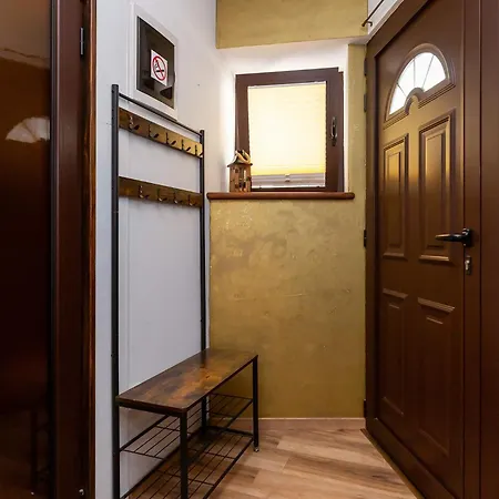 Apartman Luna In The Heart Of The Old Town By Irundo